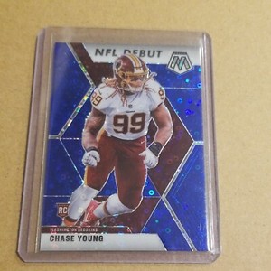 2020 Panini Mosaic - Rookies No Huddle Blue Prizm #202 Chase Young /75 (RC)