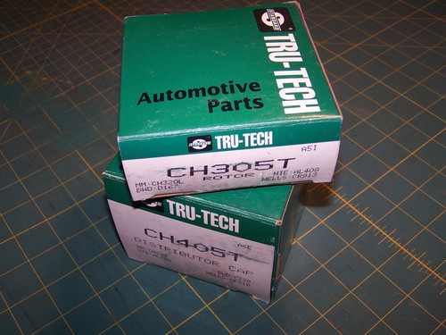 STANDARD / TRU-TECH CH405T Distributor Cap & Rotor CH305T SET Fits Plymouth - Picture 4 of 4