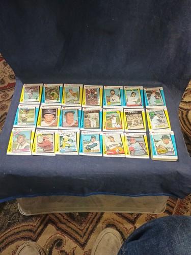 (41) Carte da collezione Topps Kmart serie MVP 1982 - Carl Yastrzemski #11 - Foto 1 di 19