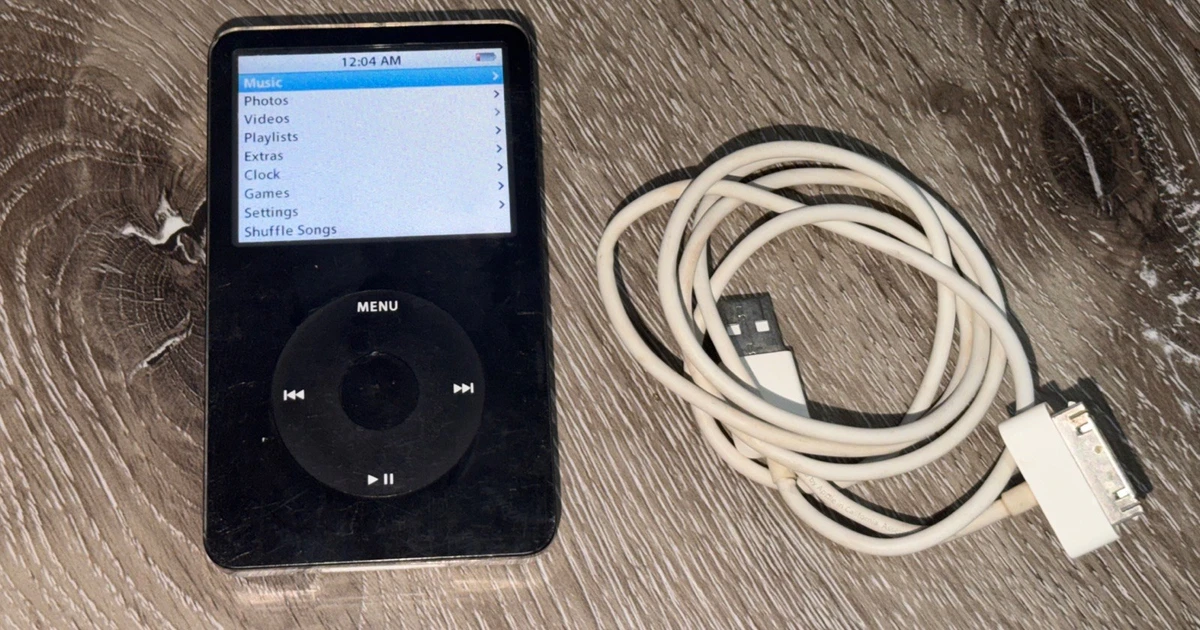 Apple iPod 5th Generation Apple A1136 for sale | eBay
