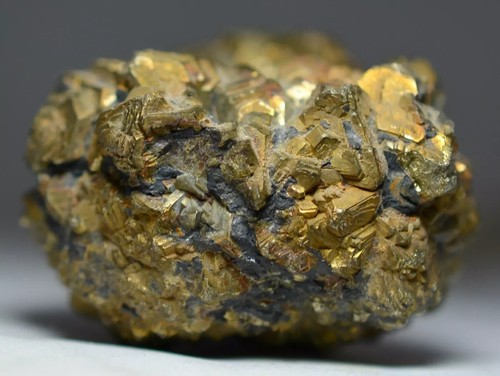 Manojo de muestras de pirita dorada natural de 1060 quilates de alta calidad - Imagen 2 de 9