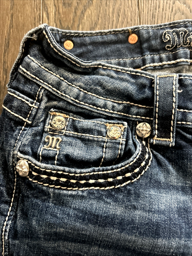 WOMENS Miss Me Rhinestones Pocket Signature Boot Jeans 26x34 Rodeo State Fair - Picture 8 of 13