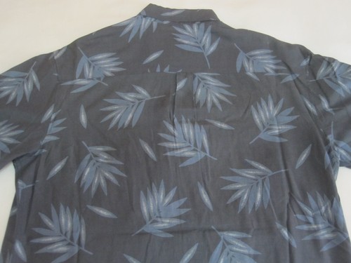 Vintage Perry Ellis Tropical Leaf Print Silk-Blend Summer Shirt (Blue | Medium) - Picture 15 of 17