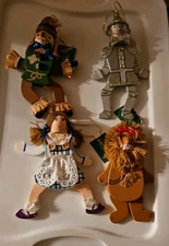 LOT OF FOUR (4) VINTAGE KURT S ADLER WIZARD OF OZ ORNAMENTS/NWT/ Wooden/ Movable