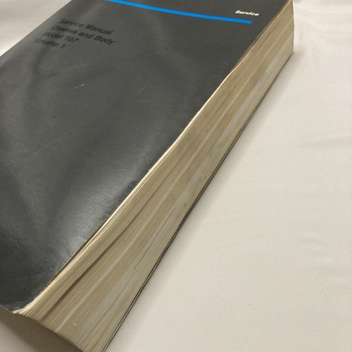Mercedes-Benz: Service Manual Chassis and Body Model 107, Volume 1 & 2 - Picture 5 of 9