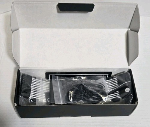 Extensión de 24 pines LIAN LI Strimer Plus RGB 200 mm - Imagen 2 de 2