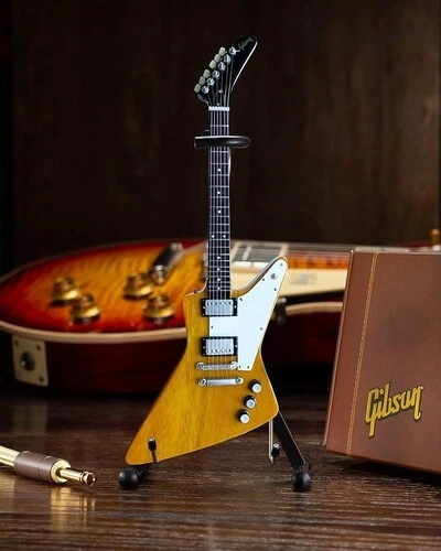 Eric Church - Axe Heaven Eric Church Gibson Hummingbird Cobra Burst Mini Guitar