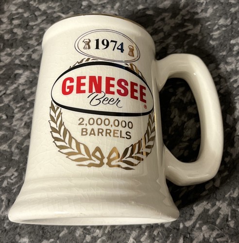 1974 Genesee Beer Ceramic Mug 2,000,000 Barrels Rochester NY