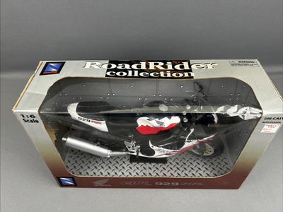 No7 バイク ミニカー 1/6 HONDA CBR 929 RR New-Ray 1/6 Scale Diecast Honda CBR 929 RR Motorcycle Erion