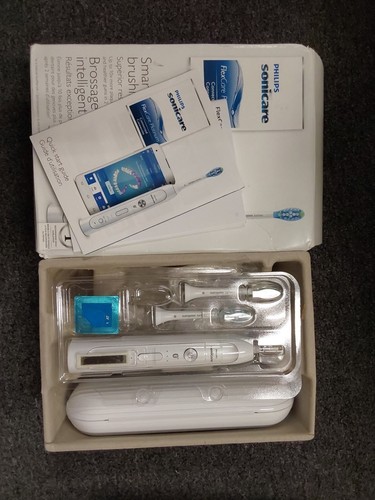 Philips Sonicare FlexCare Platinum HX9192/01 Smart Electric Toothbrush AD - Picture 2 of 2