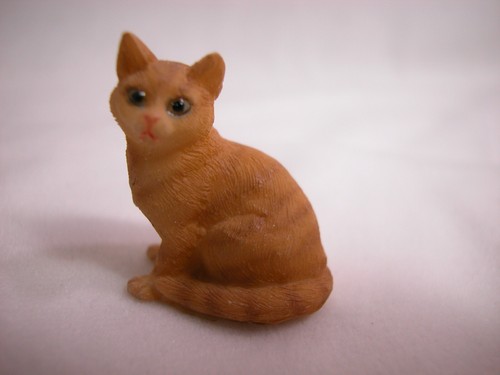 Animal miniatura Heidi Ott escala 1:12 mascota gatito gato sentado #XZ563 GO - Imagen 1 de 4