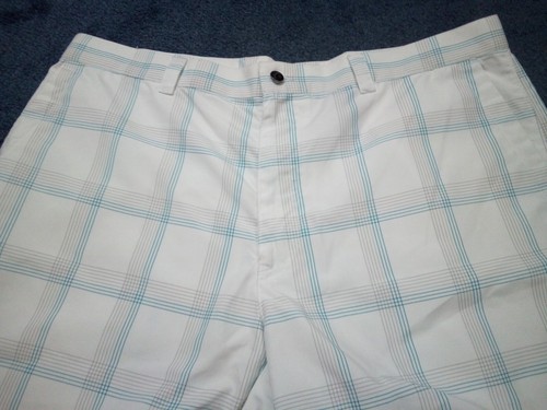 Callaway Chino Shorts Men 38 White Plaid Flat Front - Picture 4 of 11