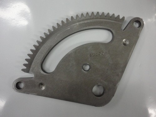 Genuine OEM JOHN DEERE Steering Sector & Pinion Gear L-SERIES GX20053 GX20052 - Picture 2 of 2
