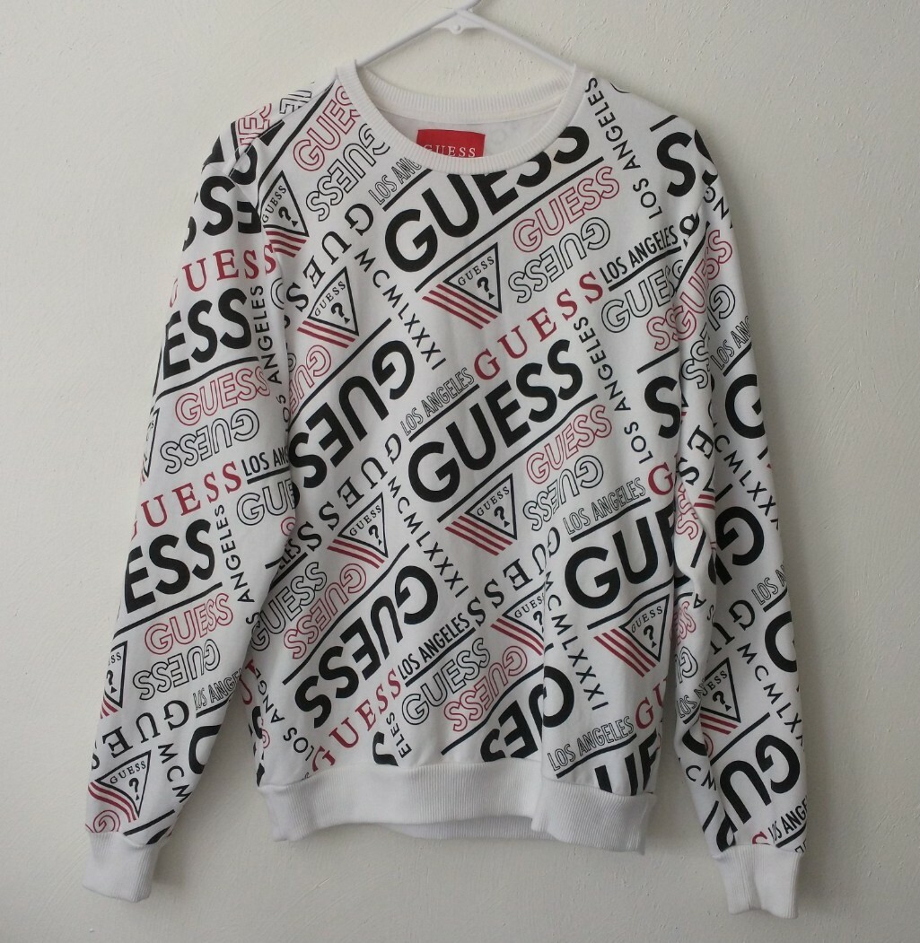 Guess~Crew Neck~All Over Graphic~Logo~Print~Sz S~White~Red~Sweatshirt~Black~Soft