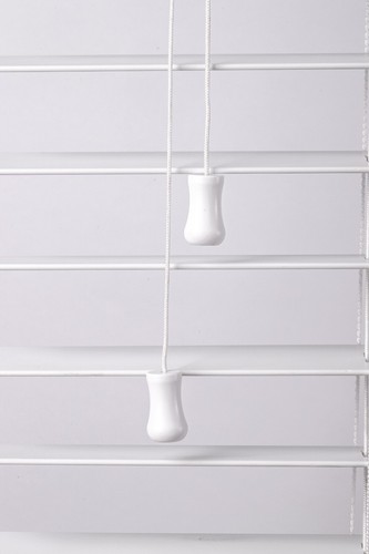 Ventana de madera sintética persianas venecianas 50 mm listones persianas con cinta y cuerda - Imagen 13 de 41