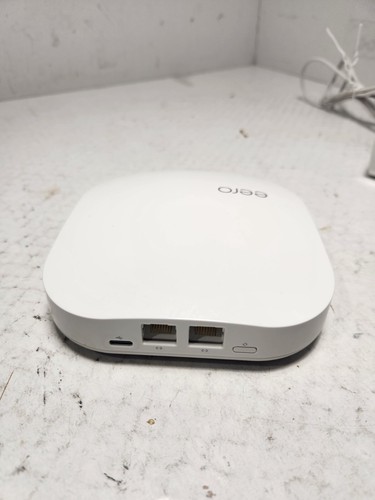 Eero B010001 Pro 2nd Generation Tri-Band AC Home Mesh Wifi Router w/ adapter - Picture 5 of 13