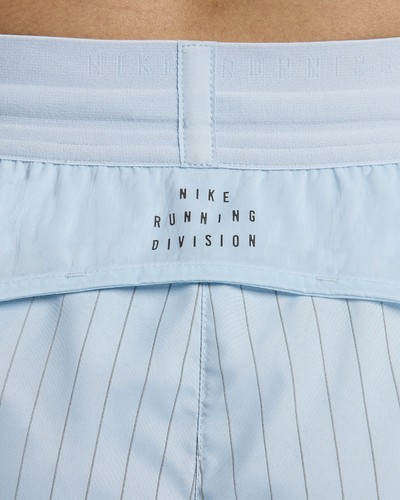 Nike Running Division Women's Mid-Rise 3" Brief-Lined Running Shorts FN2715 $75 - Picture 2 of 6