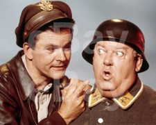 Hogan's Heroes (TV) John Banner, Bob Crane 10x8 Foto