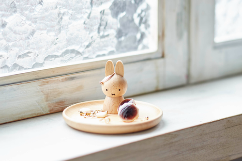 Miffy Accessory Stand tray wooden 10.5D x 10.5W x 6.2H cm Nichigan from Japan - Picture 4 of 5
