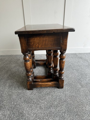 Antique Style Solid Oak Nest of 3 Tables Nesting Tables Side Table Coffee Table - Picture 12 of 12