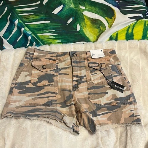 NWT Express 4 Tan Grey Camo Fatigue Military Casual Mid Rise Shortie Shorts - Picture 2 of 11