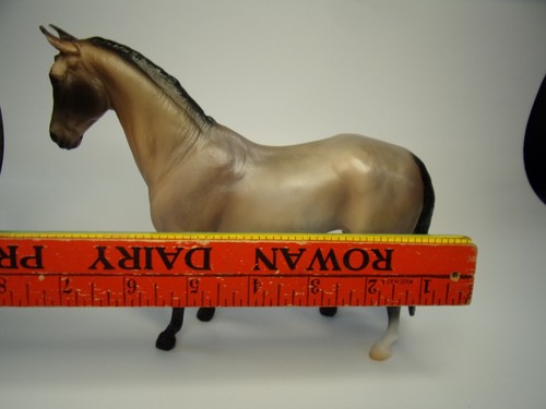 VINTAGE BREYER MOLDING CO STANDING EARS UP HORSE FIGURINE TOY 7'X8" W/LT WEAR - Picture 13 of 13