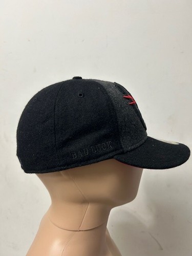 New Era 59fifty 7 1/4 Mishka Pech Cyco Schädel schwarz sitzende Mütze Hufeisen Würfel - Bild 5 von 7
