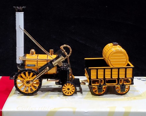 Matchbox Stephenson's Rocket Steam Powered Vehicle YAS01-M 1:43 Yellow - Picture 3 of 3