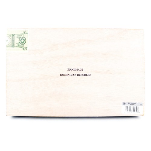Caja de cigarros de madera vacía Kristoff 685 Woodlawn 12" x 7,5" x 1,5" - Imagen 9 de 12