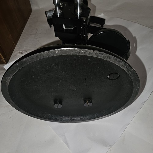 Antiguo refractómetro óptico Abbe Bausch & Lomb con caja de madera - Imagen 15 de 24