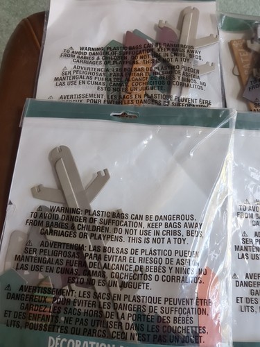 4 Table Decoration Enchanting Wilderness Multicolor Centerpiece 4 Unopened Sets - Picture 7 of 8