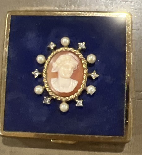 Camaro With Crystals Gold Ciner Compact Mirror  Powder Vintage Case E1 - Picture 1 of 4