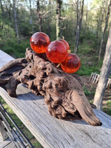 Vintage MCM Lucite Orange Amber Large Grape Cluster on Chunky Wood Base 4 Grapes - Picture 3 of 12