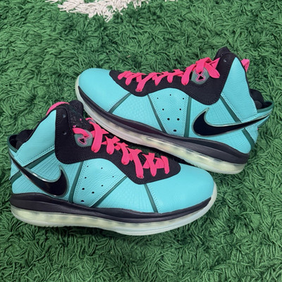 Nike LeBron 8 Mid Top Basketball Sneakers Turquoise/Black/Pink Lace-Up