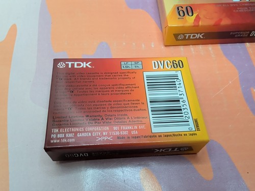 TDK Mini DV 60 Min DVC Tapes New 2 Pack - Picture 2 of 3