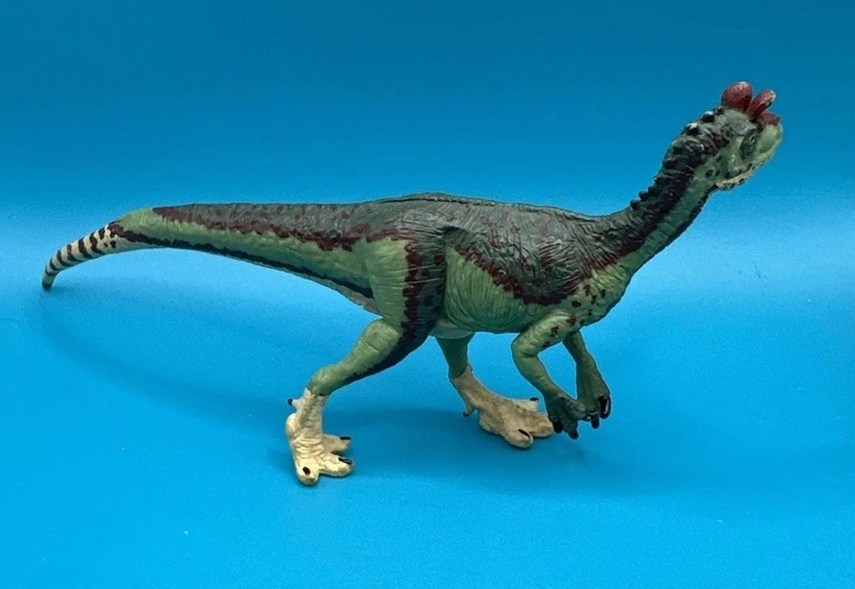 Cryolophosaurus Dinosaur Animal Figure Toy (6.5" plastic) Terra by Battat - Imagem 3 de 4