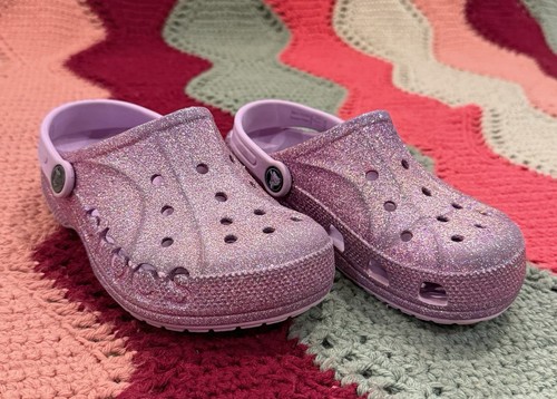 Crocs Classic Lila Glitzer Glitzer Slipper Größe J2