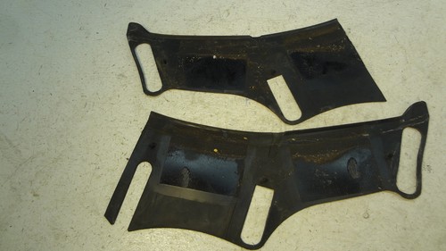 1990 Honda Goldwing GL1500 SE GL 1500 H808. rubber windshield pad - Picture 4 of 4