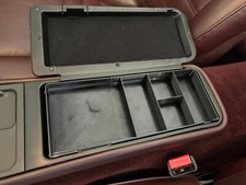 Einlage für Mittelarmlehne Porsche 944. OHNE Schlüsselhalter für Cabrio/Verdeck