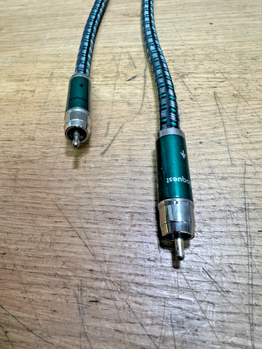 AudioQuest Colombia cavo RCA da 3 piedi con filtro DBS da 72 volt - Foto 3 di 6