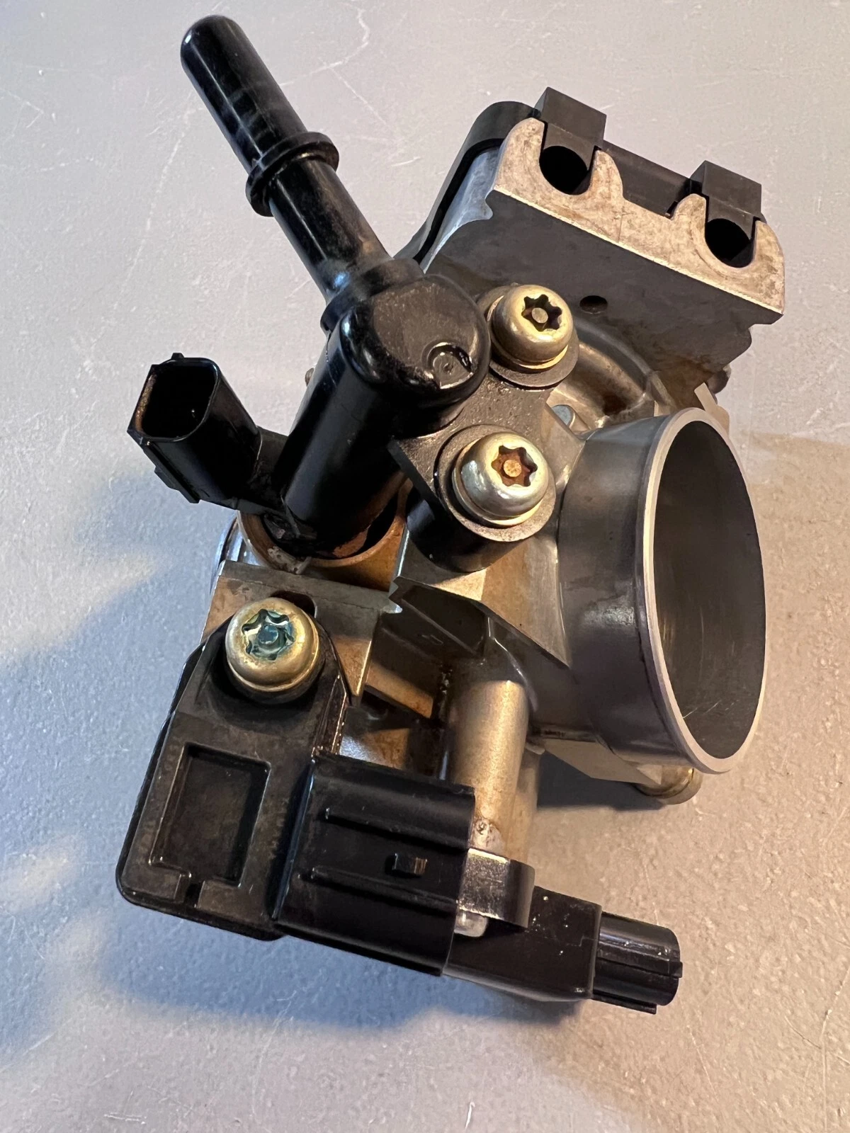 Throttle Body OEM Yamaha YZ250F 2014 TPS Injector Sensor 14 Throttle Body OEM Yamaha YZ250F 2014 TPS Injector Sensor 14