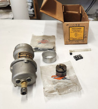 New Procunier 11038 Size-1  Style-E Tru-Tap Tapping HeaD w/ #6-1/4" Collets