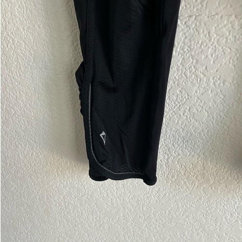 IVIVVA By Lululemon Girls Quick Trip Crop Leggings Ruched Mesh Panels Size 14 - Picture 3 of 11