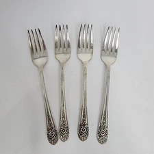 Wm Rogers Mfg. Co. AA IS Jubilee Flatware Silverware Small Forks - 4 Total C7