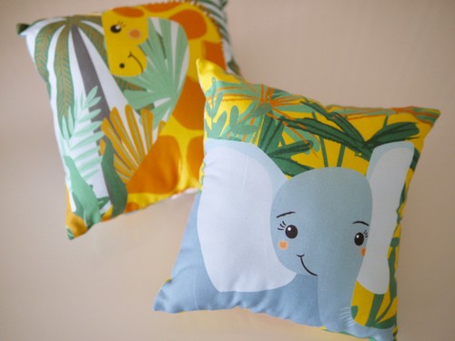 Cojín de peluche pequeño, cojín giratorio jirafa/cebra o león/elefante - Imagen 8 de 8
