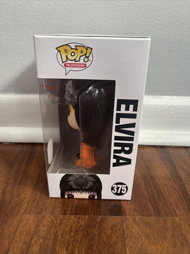 ELVIRA MISTRESS OF THE DARK LE 1500 SIGNED QUEEN OF HALLOWEEN FUNKO POP #375 - Picture 2 of 6