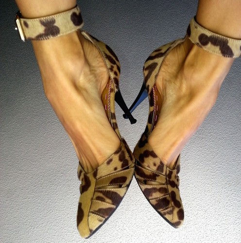EMMANUEL UNGARO Animal Print Calf Hair Ankle Strap Caged Stiletto Sandals Sz 8 - Picture 6 of 11