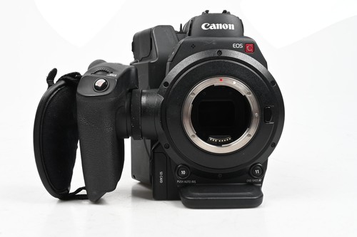 Canon Cinema EOS C300 Mark II Body Dual Pixel CMOS AF (EF Mount) #122 - Picture 2 of 9