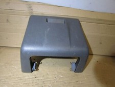 Isuzu Trooper Duty 3.0 Mk2 centre console arm rest storage bin lid top cover