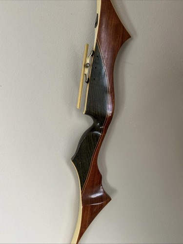 VTG Wing Archery Presentation 1 RH Recurve Bow 66" P7-1105 31# 1960’s Hoyt Rest - Picture 21 of 23